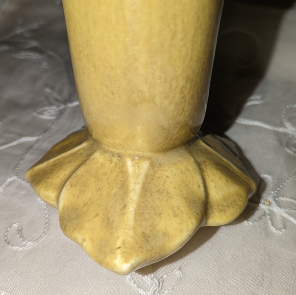 red wing Accents Vintage Red Wing Ceramic Cornucopia Leaf Vase Poshmark